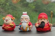 汽车佛爷摆件的寓意是什么？