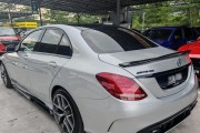 奔驰c200显示屏上的b2代表什么？如何解决显示屏b2问题？