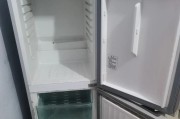 如何正确清洗冰箱（保持冰箱清洁与健康的秘诀）