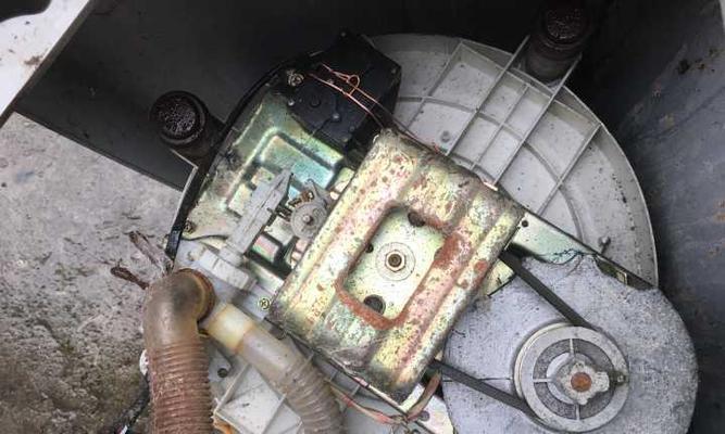 金三洋空调排水管不排水的原因和维修方法（解决金三洋空调排水管不排水故障的有效方法与技巧）