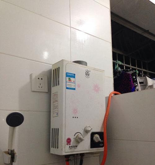 浴室热水器为何没有水流（探究热水器失水的原因及解决方法）