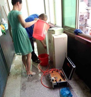 闲置饮水机清洗方法（保障健康）