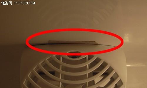 冰柜盖子打滑的修理方法（解决冰柜盖子打滑问题的实用技巧）