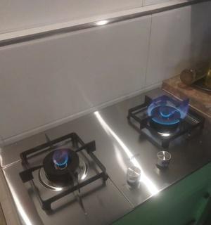 三燃气灶安装指南（实用安装方法与注意事项）