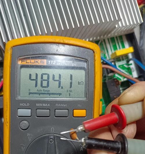 空调报E1故障原因及解决方法（探索空调报E1故障的原因和解决办法）