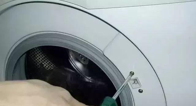 洗衣机怎么拆开清洗？拆洗步骤和注意事项是什么？