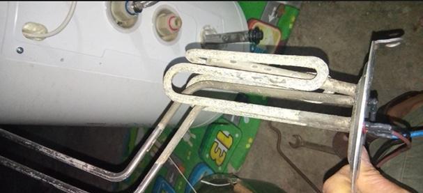 热水器加热棒裂开是什么原因导致的？如何预防和解决？