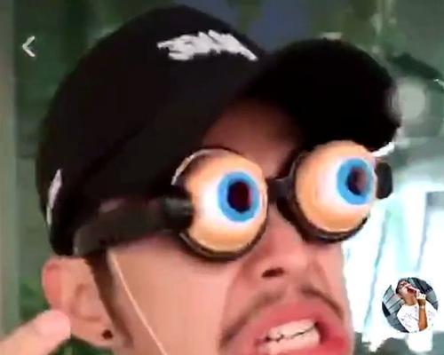 眼镜眨眼效果如何制作视频？制作眼镜眨眼视频的步骤是什么？