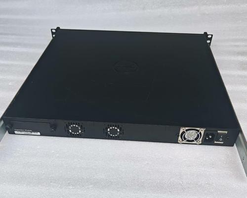 安装戴尔服务器到机柜需要哪些工具？安装过程中需要注意什么？