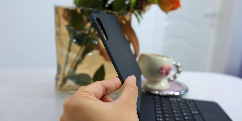 平板带键盘的支架如何设置？