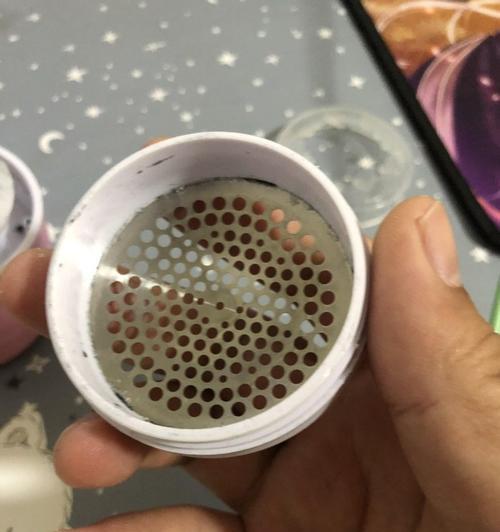 气球修剪器充电器使用方法是什么？