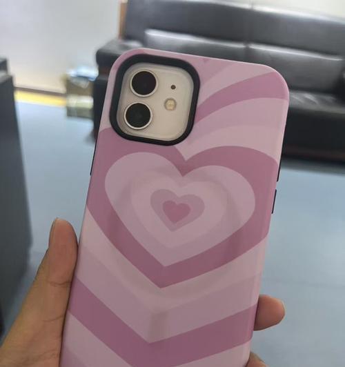手机壳上的粉色彩色如何清洗？