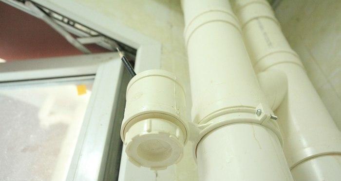 餐桌电热水器的安装步骤是什么？
