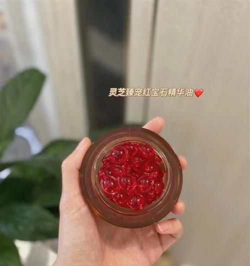 手机壳卡膜滴油有什么技巧？如何正确操作？