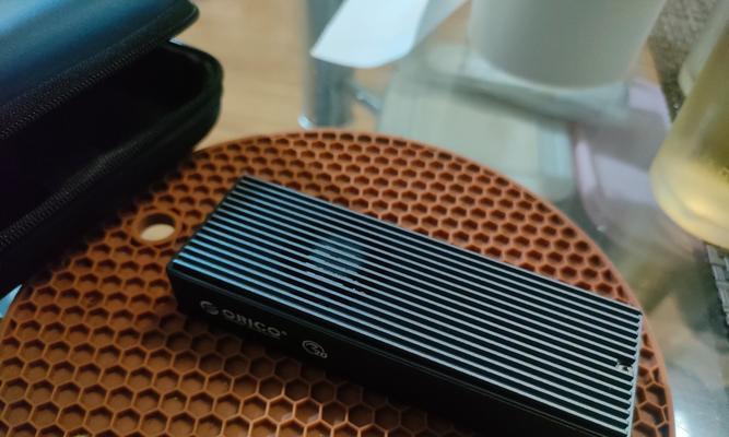 移动硬盘盒使用方法是什么？大号硬盘盒有何特点？