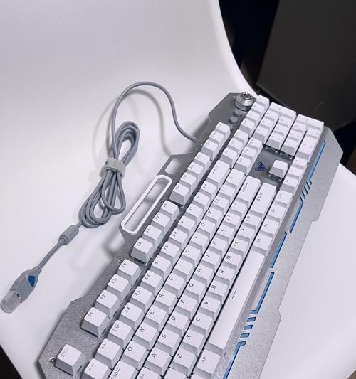 键盘主副切换功能是什么？它有什么用途？