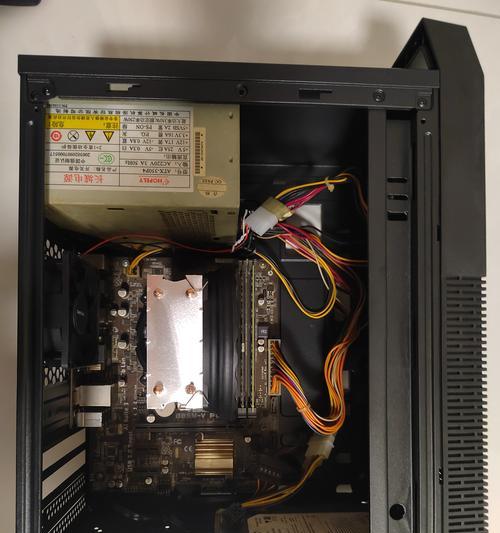 电脑主板如何安装散热器？安装散热器时的注意事项有哪些？
