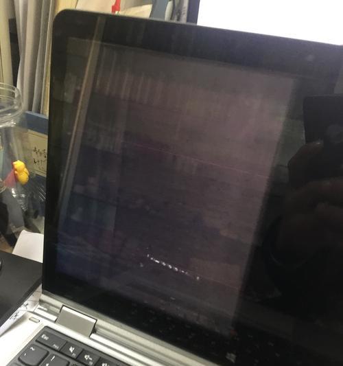 联想笔记本进水导致闪屏的解决办法有哪些？