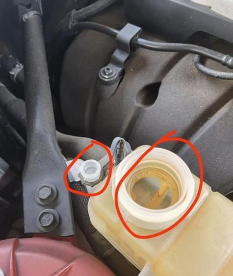 哈弗散热器异味问题如何解决？