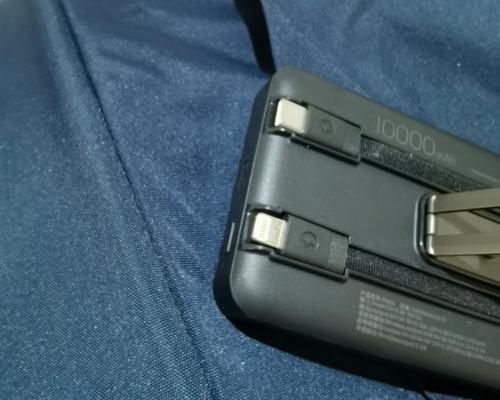 果宝智能手表怎么充电视频？视频中有哪些充电技巧？