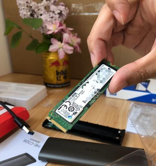 合金移动硬盘拆卸步骤是什么？拆卸时应注意什么问题？