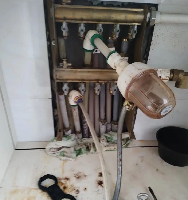 家用壁挂炉维修指南（一起学习如何维护和修理家用壁挂炉）