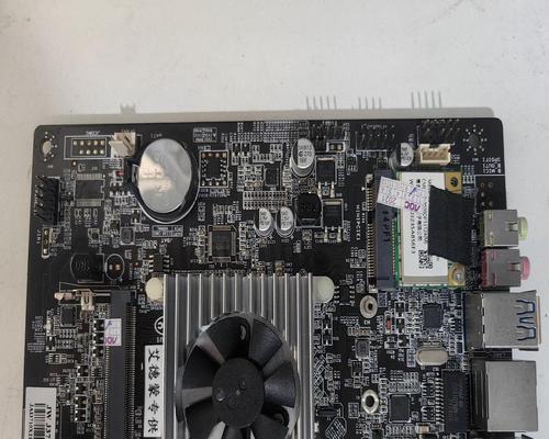 如何使用以杰微主板通过U盘重装系统（以杰微主板）